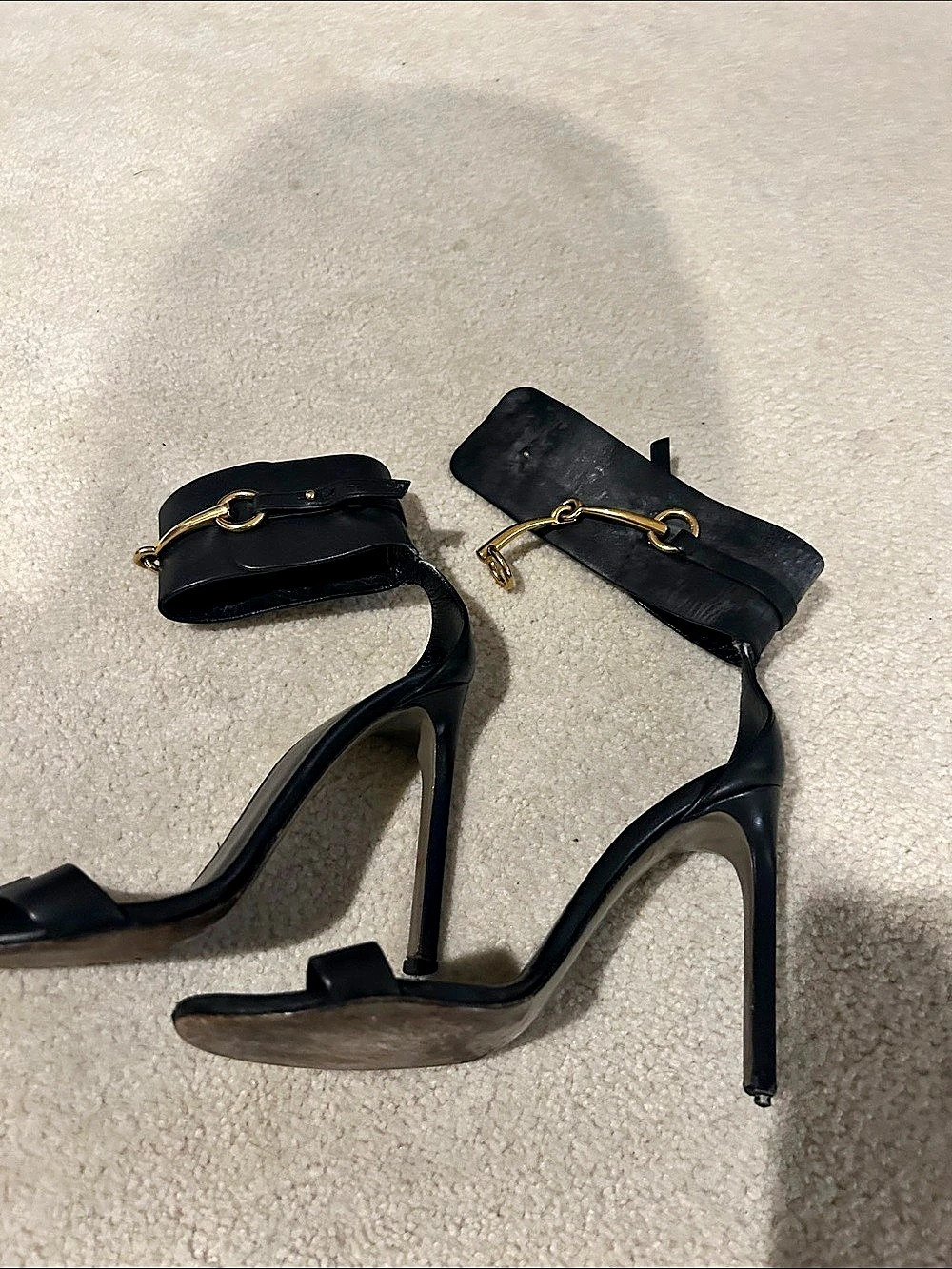 Gucci Ursula Horsebit Ankle Cuff Sandals Black EU 37